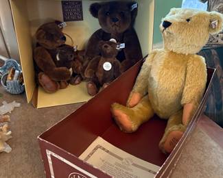 Limited edition Steiff teddy bears