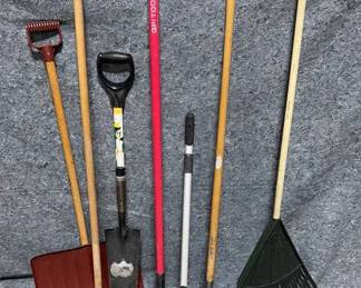 Yard Tools 