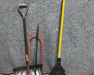 Yard Tools 