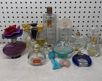 Parfum Bottles 