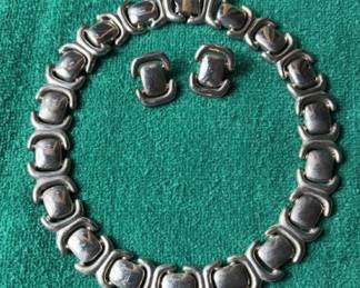 Fashion Jewelry Necklace & Earrings 