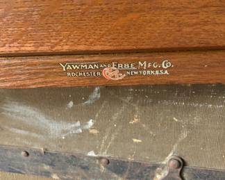 Double bookcase maker!
