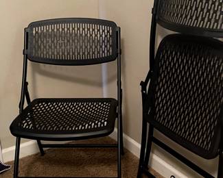 4 folding chairs