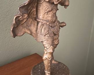 bronze statue (set of 2)