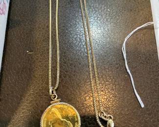 14Kt Singapore 1/4 Oz gold Equestrian Pendant...Stunning!