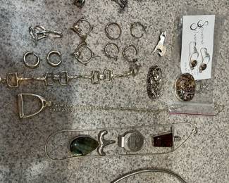 Sterling Silver Equestrian jewelry....Rachel Savane set, gorgeous Agate pieces...won't last long!