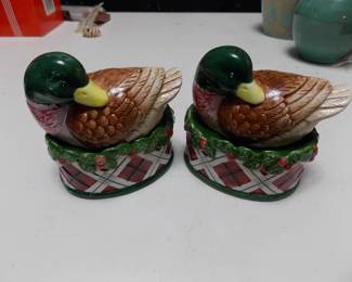 Duck Salt and pepper shakers
