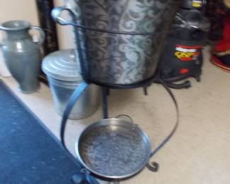 Wine or Beverage holder