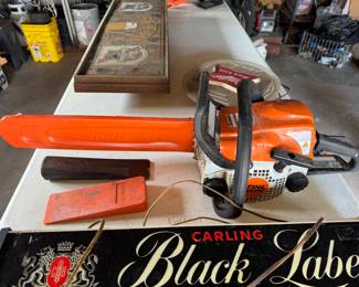 Garage Middle Table