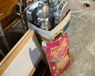 CAKE PANS