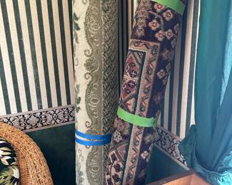 AREA RUGS