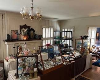 Looking at the register area, great costume, vintage and sterling pieces. Great ceramic and glass collectables