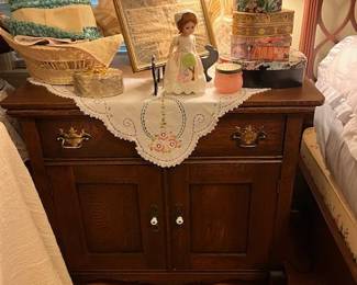 Vintage night stand, vintage doll basket/bed
