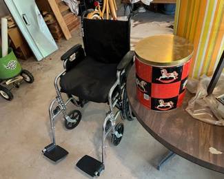 Chair with foot rests