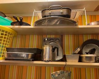 Kitchen baking items