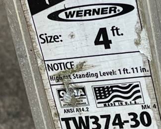WERNER 4’ EXTRA WIDE 2-SIDED LADDER