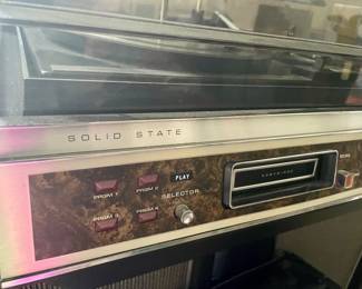 VINTAGE PHILHARMONIC STEREO/8-TRACK/PHONOGRAPH