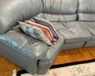 SLATE BLUE LEATHER FLEX-STEEL 2-PCS, 4-SEATS SECTIONAL