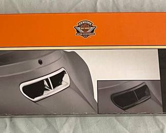 HARLEY-DAVIDSON CHROME SPLITSTREAM VENT TRIM