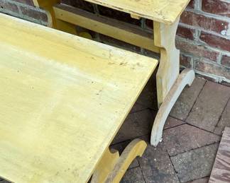 VINTAGE TABLES