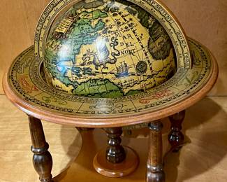 SMALL TABLE TOP GLOBE