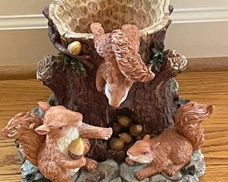 LARGE WOODSY PLANTER/VASE