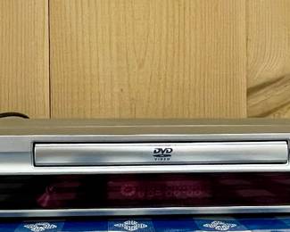 KOSS PROGRESSIVE SCAN SLIM DVD/CD/MP3 Player