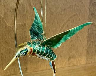 CLOISONNE STYLE HUMMINGBIRD