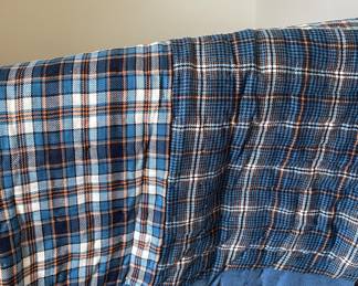 VINTAGE/ANTIQUE QUILT BACK