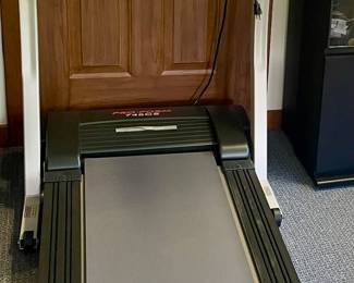 PRO-FORM 745-CS TREADMILL