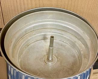 30-CUP PERCOLATOR 
