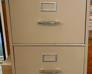 4-DRAWER FILE CABINET
