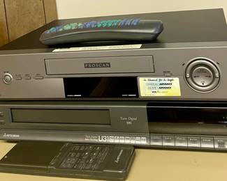 VHS PLAYERS W/REMOTES