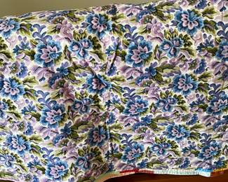VINTAGE/ANTIQUE KNOT QUILT BACK
