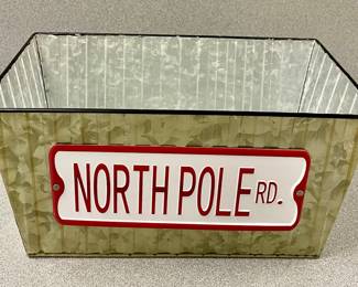 NORTH POLE ROAD TIN