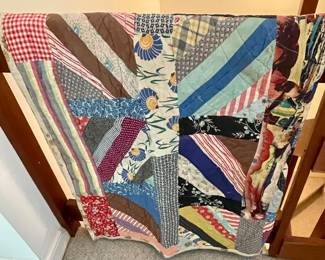 VINTAGE/ANTIQUE QUILT FRONT