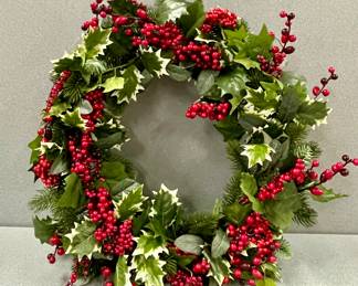 HOLLY WREATH