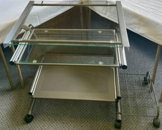 GLASS/METAL DESK ON CASTERS SIDE RACK
