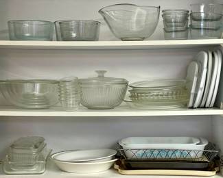 VINTAGE BAKEWARE/STORAGE