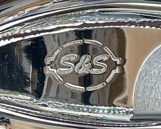 INDUCTION KIT, INTAKE RUNNER, CARB, CHROME 
2017-2021 M8 MODELS