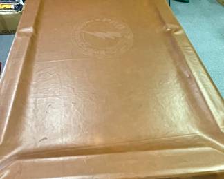 AMERICAN HERITAGE GAME ROOM COLLECTION BILLIARD TABLE WITH CAMEL FELT & DELUXE COVER