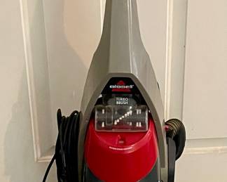 VACUUM CLEANER