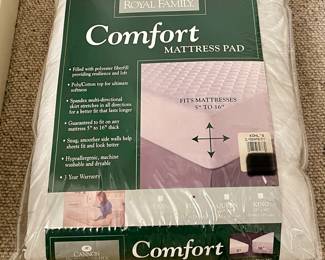 NOS   MATTRESS PAD