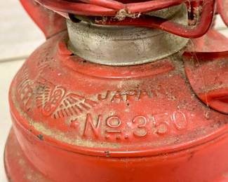 ANTIQUE WHEELED WING NO. 350 LANTERN