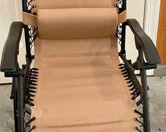 ANTI-GRAVITY CHAIR