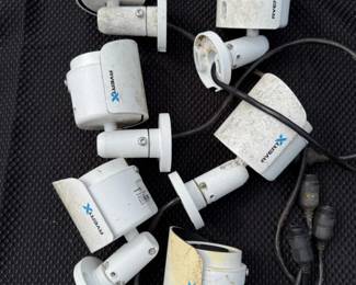 22 6AvertXWiredOutdoorSecurityCameras