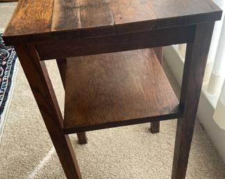 Mission oak style end table with shelf 28x15x15 HWD $125