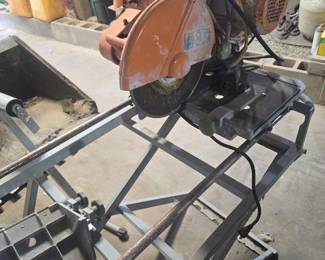 Wet saw