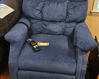 Lift Chair in great condition $250.00