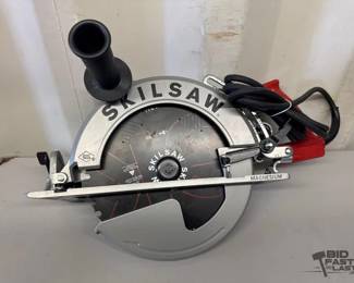 5564 Skilsaw 10 14 Worm Drive Saw
